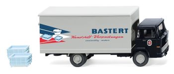 WIK042501 - MAGIRUS 100 D7 4x2 portapacchi BASTERT