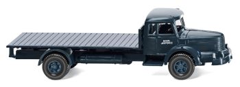 WIK048004 - Corona KRUPP TITAN 4x2 Royal Air Force